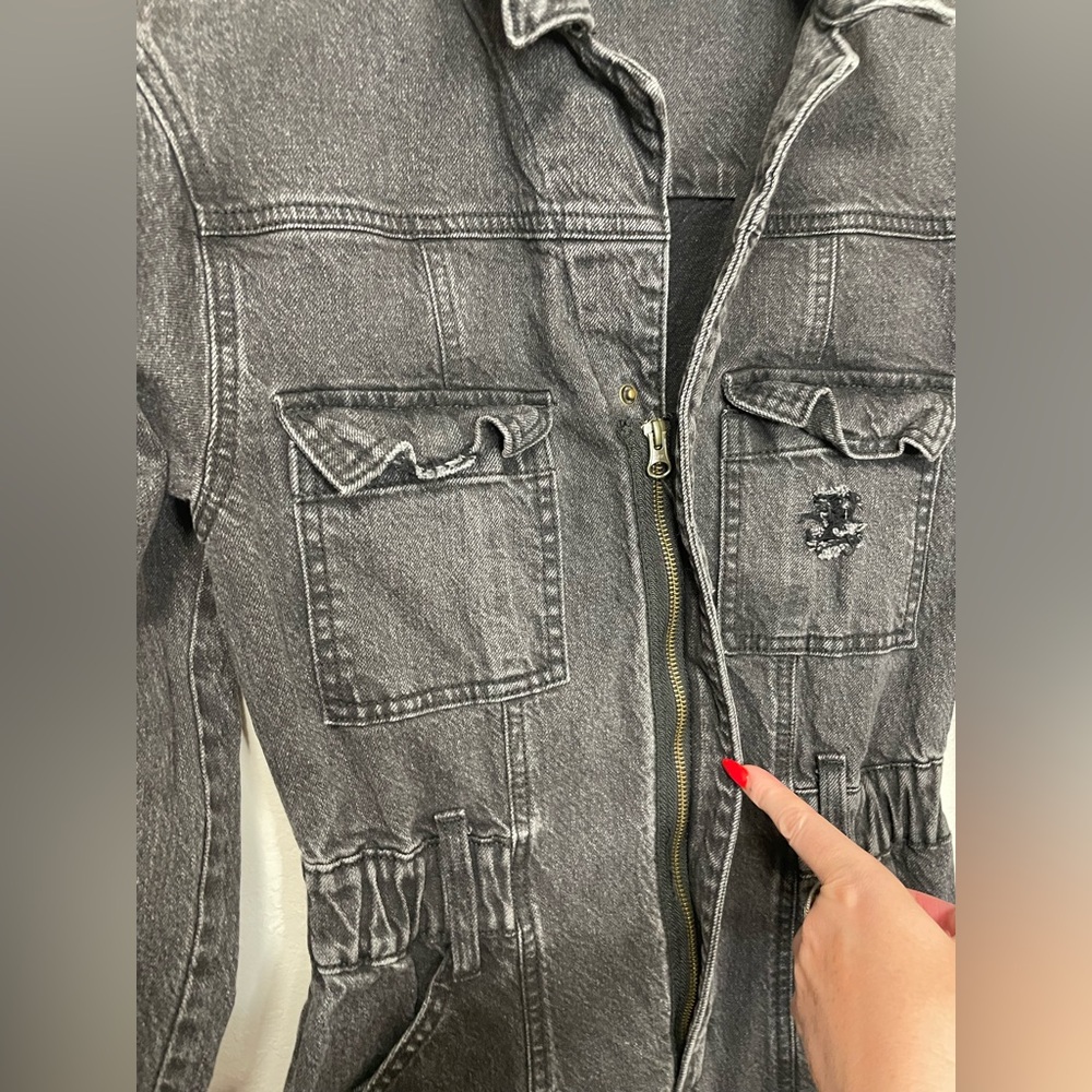 Universal Thread Distressed Denim Utility Jumpsui… - image 4